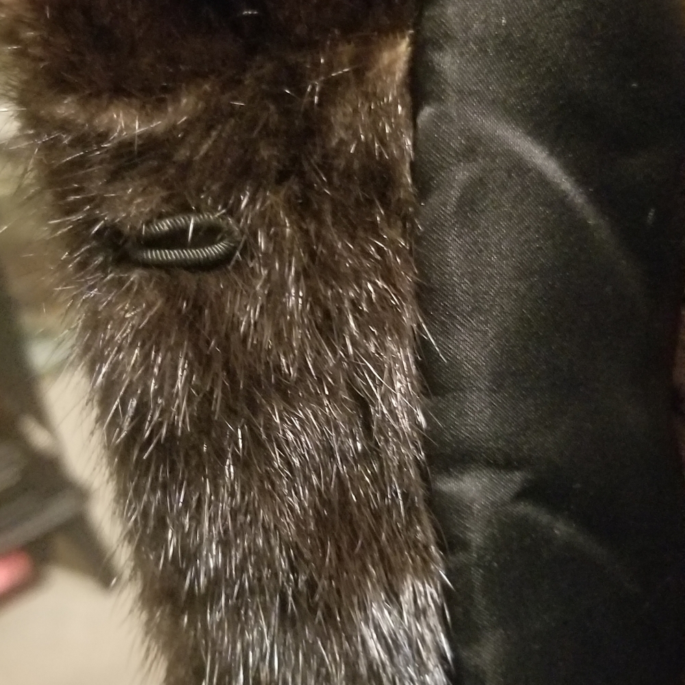 Mink Jacket/Belt Not Included - Picture 7 of 16